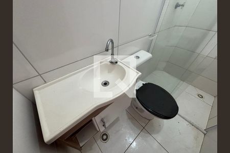 Banheiro de casa para alugar com 1 quarto, 40m² em Cidade Líder, São Paulo