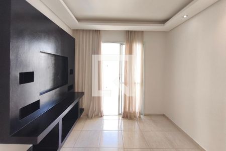 Sala de apartamento para alugar com 3 quartos, 77m² em Jardim Santa Eudoxia, Campinas