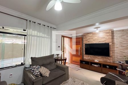 Sala de casa à venda com 4 quartos, 150m² em Vila dos Galvao, São Bernardo do Campo