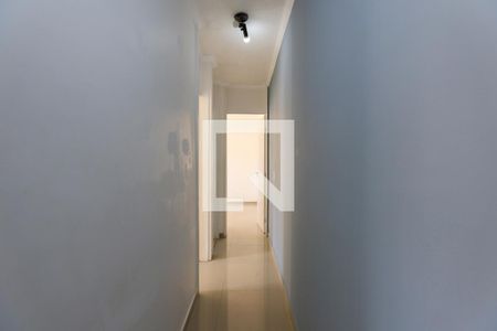 Corredor de apartamento para alugar com 2 quartos, 49m² em Vila Pirajussara, São Paulo