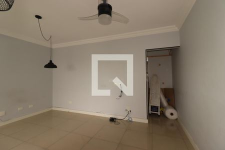 Sala de apartamento para alugar com 3 quartos, 80m² em Vila Scarpelli, Santo André