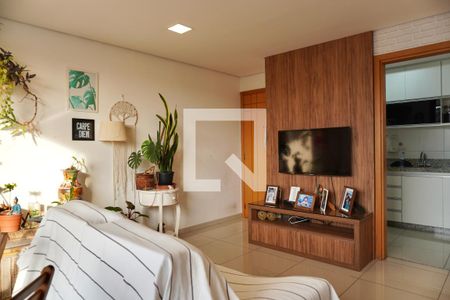 Sala  de apartamento à venda com 3 quartos, 80m² em Santa Ines, Belo Horizonte