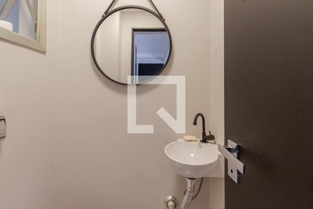 Lavabo de apartamento para alugar com 2 quartos, 90m² em Indianópolis, São Paulo