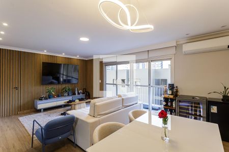 Sala de apartamento para alugar com 2 quartos, 90m² em Indianópolis, São Paulo