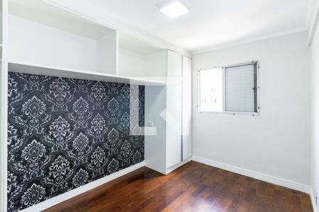 Quarto 1 de apartamento para alugar com 2 quartos, 57m² em Piqueri, São Paulo