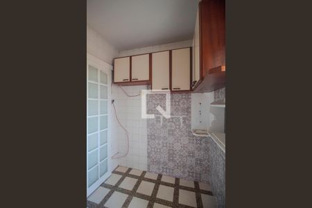 Cozinha de apartamento para alugar com 4 quartos, 80m² em Teresópolis, Porto Alegre
