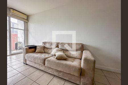 Apartamento para alugar com 1 quarto, 62m² em Lapa, Rio de Janeiro