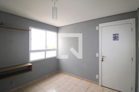 Sala de apartamento para alugar com 2 quartos, 48m² em Estância Jaraguá, São Paulo
