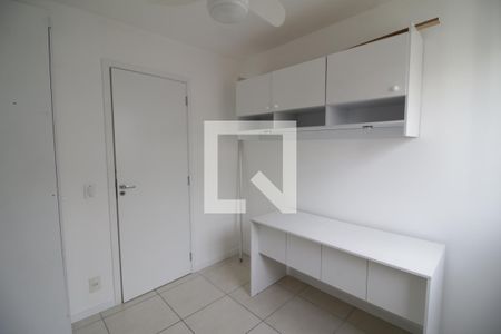 Quarto 1 de apartamento para alugar com 2 quartos, 58m² em Taquara, Rio de Janeiro