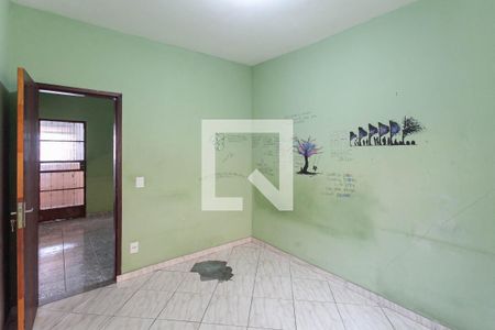 Quarto 2 de casa à venda com 3 quartos, 360m² em Pedra Azul, Contagem