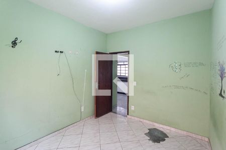Quarto 2 de casa à venda com 3 quartos, 360m² em Pedra Azul, Contagem