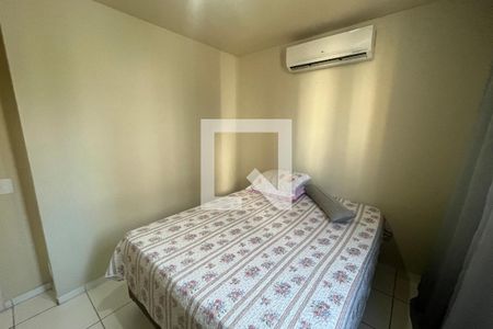 Quarto 2 de apartamento para alugar com 2 quartos, 48m² em Jardim Gramacho, Duque de Caxias