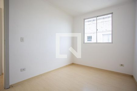 Quarto 1 de apartamento para alugar com 2 quartos, 48m² em Ouro Fino, São José dos Pinhais