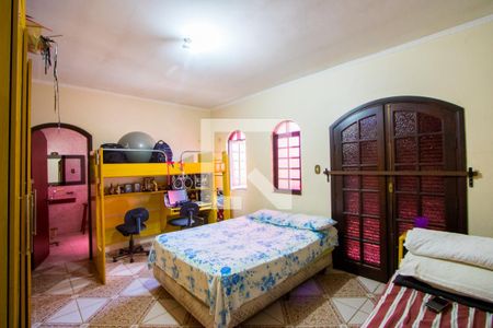  Suíte 1 de casa à venda com 3 quartos, 250m² em Jardim Oriental, Santo André