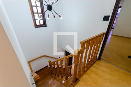 Escada de casa à venda com 4 quartos, 192m² em Jardim Santa Monica, São Paulo