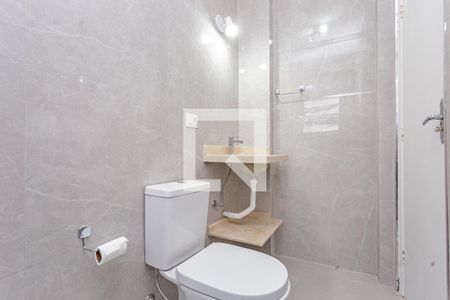 Banheiro de apartamento para alugar com 1 quarto, 40m² em Aclimação, São Paulo