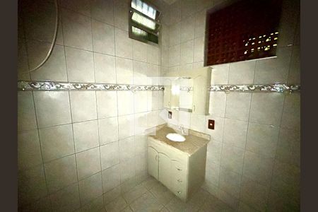 Banheiro de casa para alugar com 1 quarto, 40m² em Lageado, Ferraz de Vasconcelos