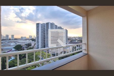 Varanda de apartamento para alugar com 2 quartos, 38m² em Lapa de Baixo, São Paulo