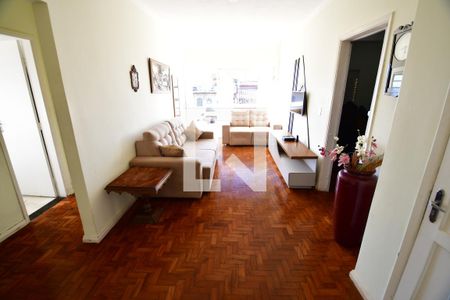 Sala de casa para alugar com 3 quartos, 194m² em Parque São Quirino, Campinas