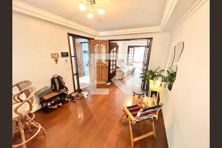 Sala de casa à venda com 3 quartos, 250m² em Jardim São Paulo, São Paulo