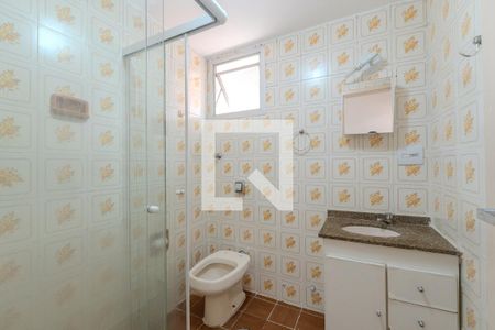 Banheiro de apartamento para alugar com 1 quarto, 35m² em Bela Vista, São Paulo