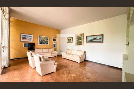 Casa à venda com 7 quartos, 1060m² em Cidade Jardim, Belo Horizonte