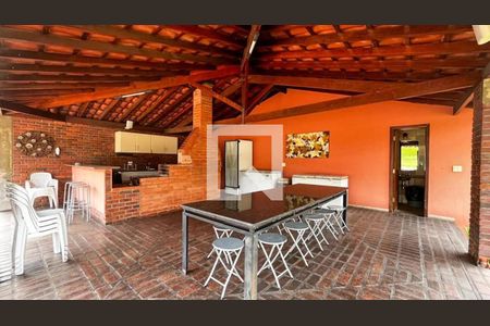 Casa à venda com 5 quartos, 650m² em Pampulha, Belo Horizonte