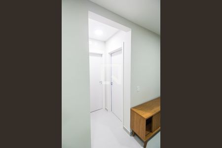 Corredor de apartamento para alugar com 2 quartos, 59m² em Jardim Maria Helena, Barueri