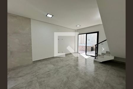Sala de casa de condomínio à venda com 3 quartos, 178m² em Villas do Jaguari, Santana de Parnaíba