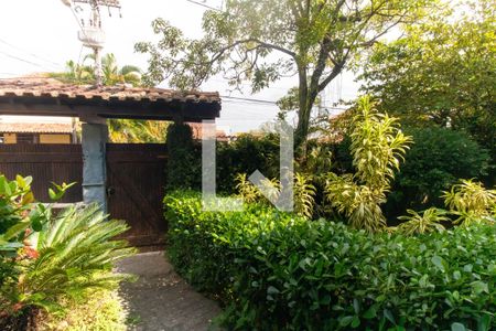Vista da Sala de casa à venda com 3 quartos, 360m² em Maravista, Niterói