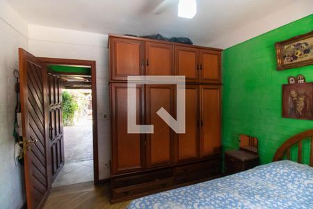 Quarto  de casa à venda com 3 quartos, 360m² em Maravista, Niterói