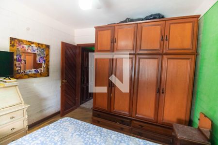 Quarto  de casa à venda com 3 quartos, 360m² em Maravista, Niterói