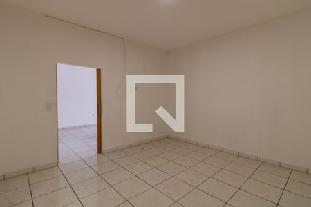 Suíte de casa para alugar com 2 quartos, 250m² em Vila das Palmeiras, Guarulhos