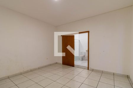 Suíte de casa para alugar com 2 quartos, 250m² em Vila das Palmeiras, Guarulhos