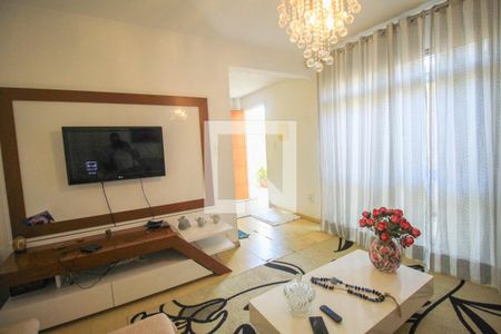 Casa para alugar com 3 quartos, 227m² em Belenzinho, São Paulo