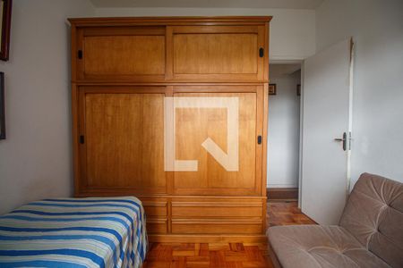 Quarto 1 de apartamento à venda com 4 quartos, 80m² em Tijuca, Rio de Janeiro