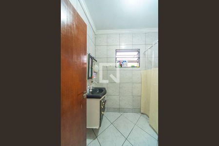Banheiro de casa à venda com 2 quartos, 180m² em Jardim Santo Alberto, Santo André