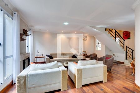 Casa à venda com 3 quartos, 317m² em Santo Amaro, São Paulo