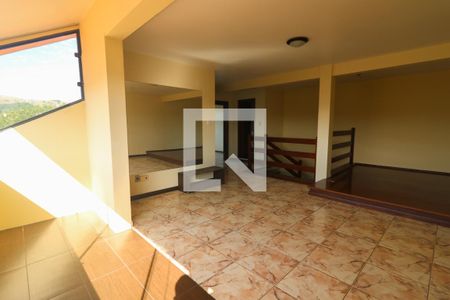 Sala 2 de casa para alugar com 5 quartos, 472m² em Ipanema, Porto Alegre