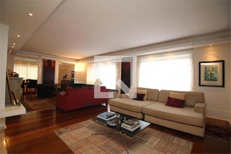 Casa à venda com 6 quartos, 435m² em Vila Cordeiro, São Paulo