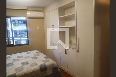 Apartamento à venda com 4 quartos, 180m² em Icaraí, Niterói