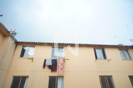 Quarto 1_Vista  de apartamento para alugar com 2 quartos, 39m² em Mário Quintana, Porto Alegre