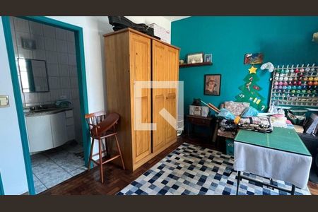 Casa à venda com 4 quartos, 271m² em Jardim Petropolis, São Paulo