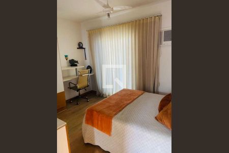Casa à venda com 3 quartos, 190m² em Piratininga, Niterói