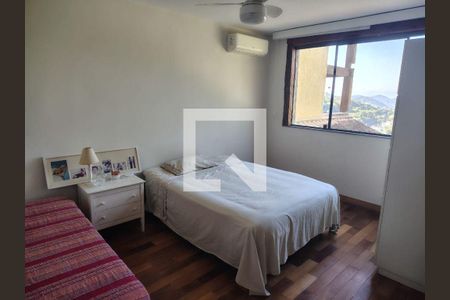 Casa à venda com 4 quartos, 418m² em Vila Progresso, Niterói