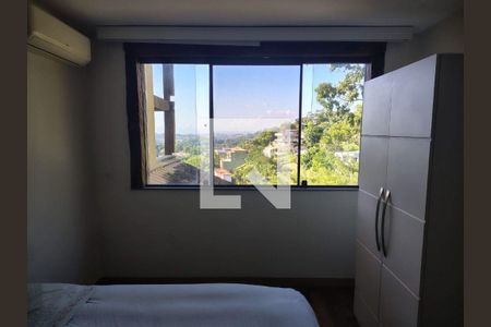 Casa à venda com 4 quartos, 418m² em Vila Progresso, Niterói