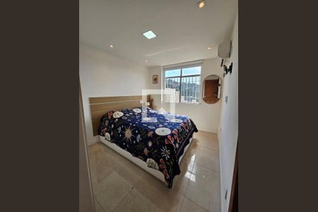 Apartamento à venda com 2 quartos, 53m² em Cubango, Niterói