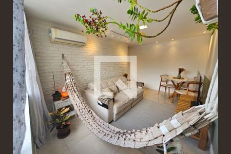 Apartamento à venda com 2 quartos, 53m² em Cubango, Niterói