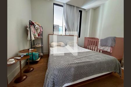 Casa à venda com 4 quartos, 450m² em Vargem Grande, Rio de Janeiro