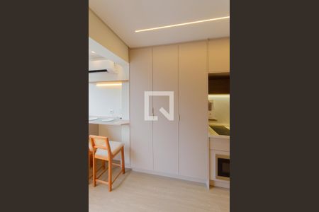 Sala/Quarto de kitnet/studio à venda com 1 quarto, 26m² em Vila Mariana, São Paulo